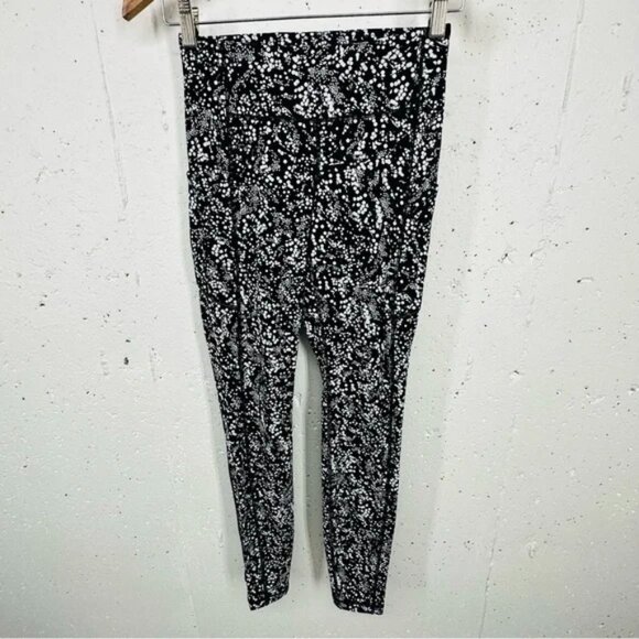 Lot of 2 Lululemon Size 4 Brown Zoned In 27" & Floral Spritz Wunder Under Tight - Picture 12 of 15